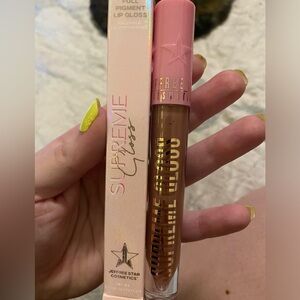 Jeffre Star Supreme lip gloss